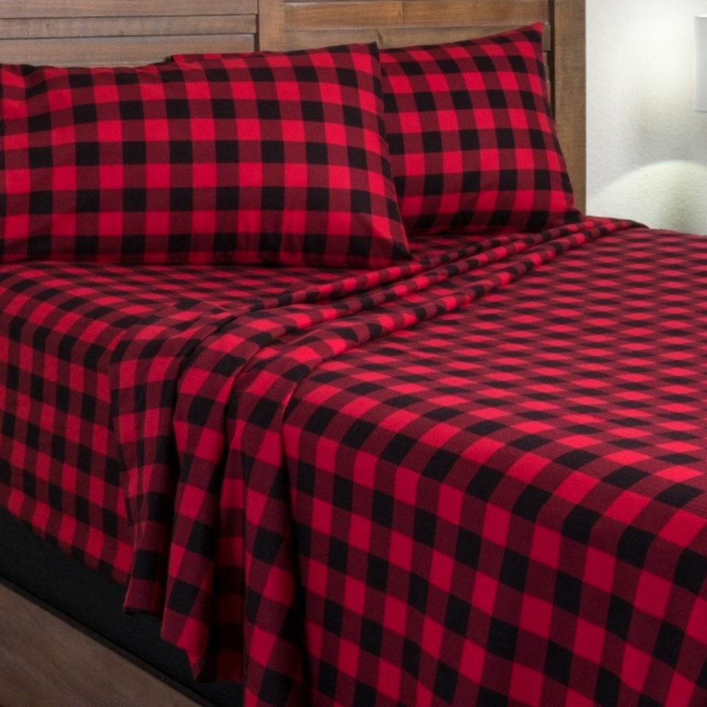 Mainstays Red and Black Plaid Flannel Bedding Set EUC